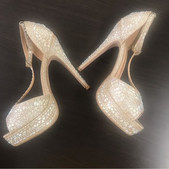 Valerie-1 Women’s Platform Stillettos - Picture 3 of 16